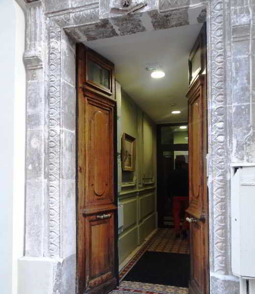 Hotel Montmartre Parigi Esterno foto